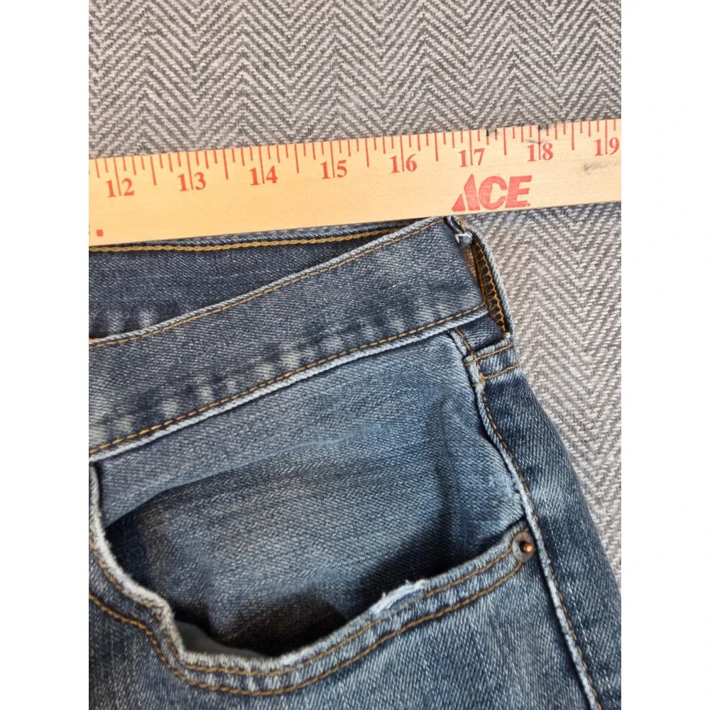 Levis 559 Relaxed Straight Jeans Mens 33x34 Medium Wash Blue Distressed Thrashed